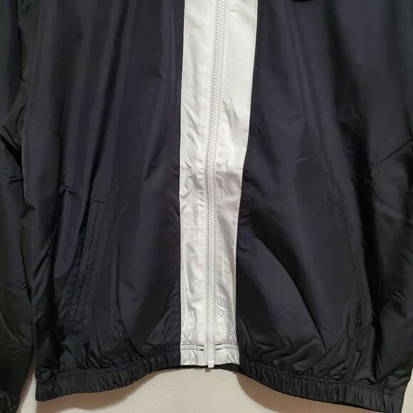 Nike Sportswear Women's Sz Sm Black/White Repel Essential Jacket (DV3006-010) - Picture 8 of 11